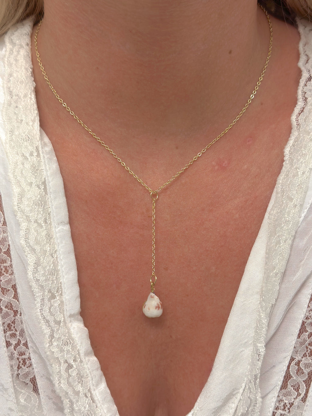 Tahitian cone shell necklace