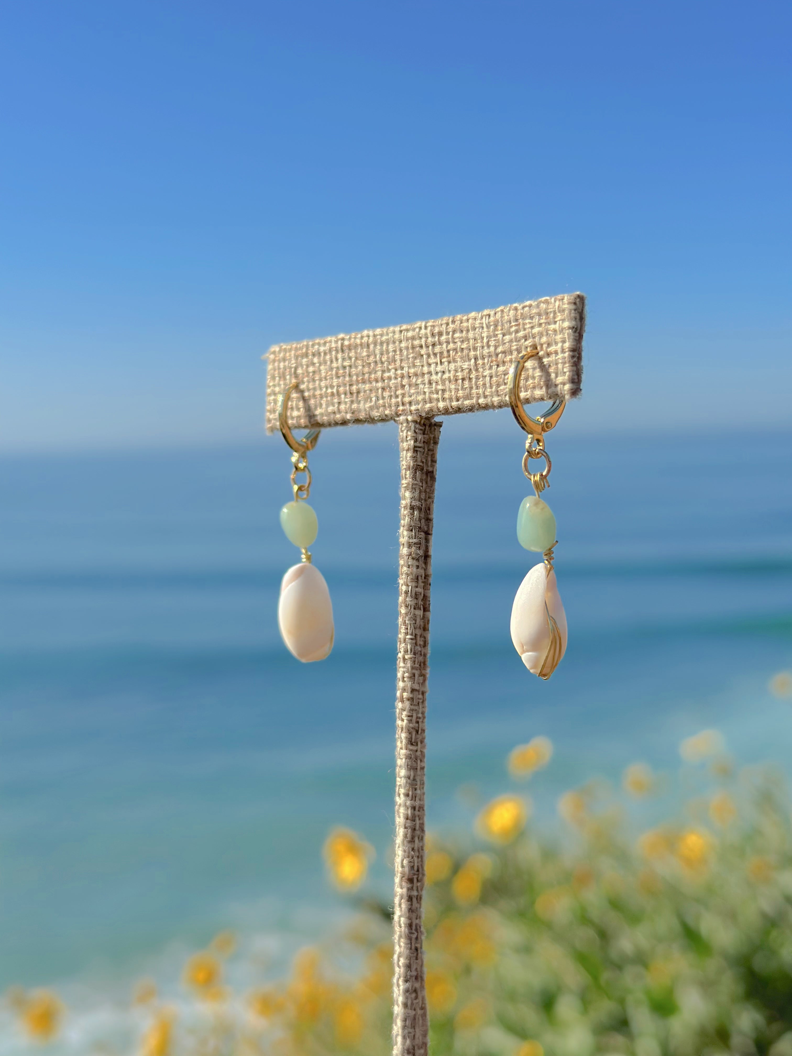 White Olive Drift Earrings